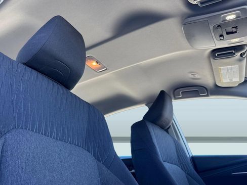 Used 2025 Toyota Camry LE image 24