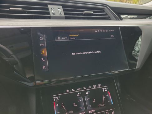 Used 2024 Audi Q8 e-tron Prestige w/ Prestige Package image 24