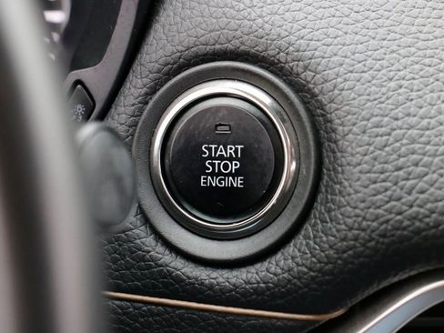 Used 2025 MAZDA CX-90 3.3 Turbo w/ Preferred Package image 17