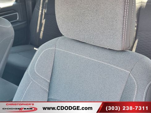 Used 2025 RAM 2500 Big Horn AWD/4WD image 15