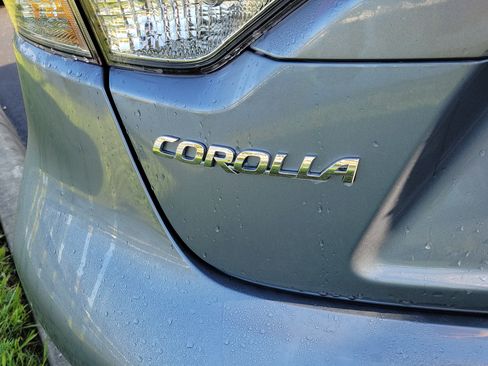 Used 2023 Toyota Corolla LE FWD image 19