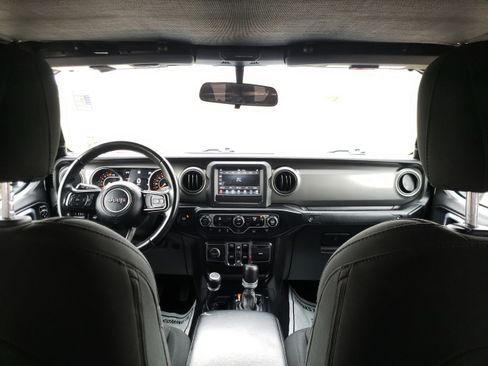 Used 2021 Jeep Gladiator Sport image 22