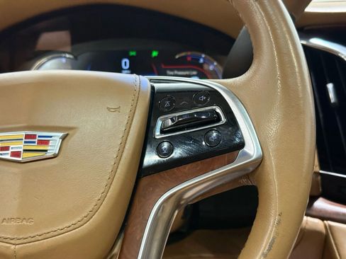Used 2016 Cadillac Escalade Platinum image 17