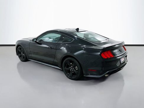 Used 2022 Ford Mustang Coupe w/ Black Accent Package RWD image 5