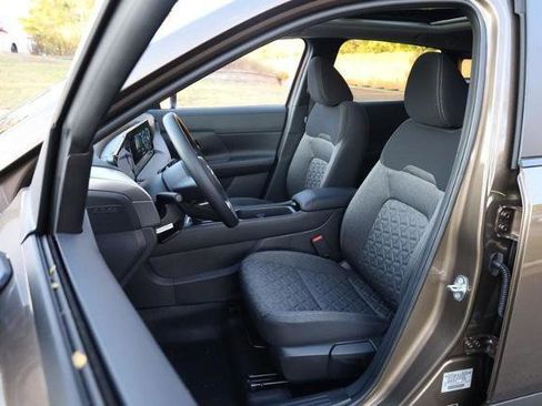 New 2026 Nissan Kicks SV w/ SV Premium Package image 8