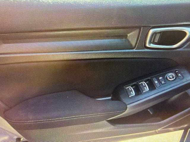 Used 2025 Honda Civic Sport image 11