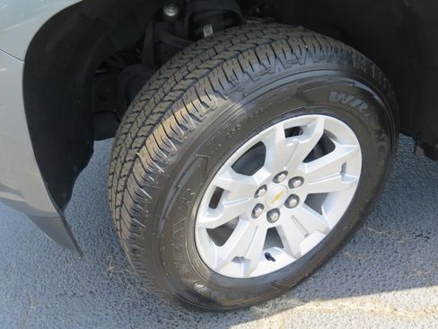 Used 2022 Chevrolet Colorado LT w/ LT Convenience Package image 18