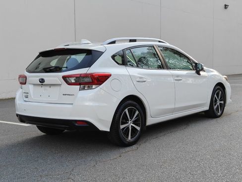 Used 2022 Subaru Impreza 2.0i Premium AWD/4WD image 4