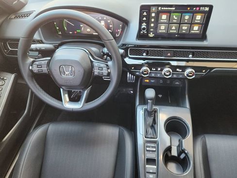 Used 2025 Honda Civic Sport image 27