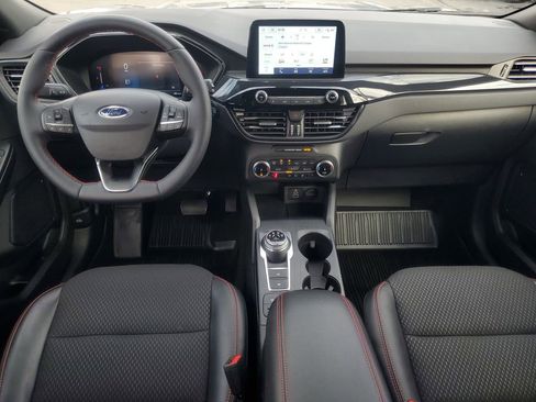 Used 2025 Ford Escape ST-Line w/ Cold Weather Package image 29