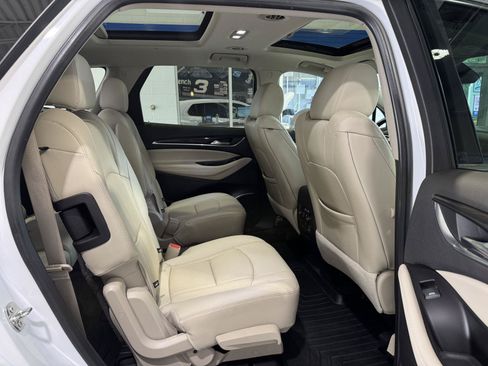 Used 2020 Buick Enclave Premium w/ Sun and Sites Package FWD image 16