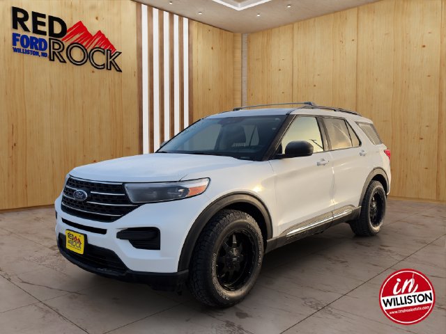 Used 2022 Ford Explorer XLT w/ Class IV Trailer Tow Package AWD/4WD image 1