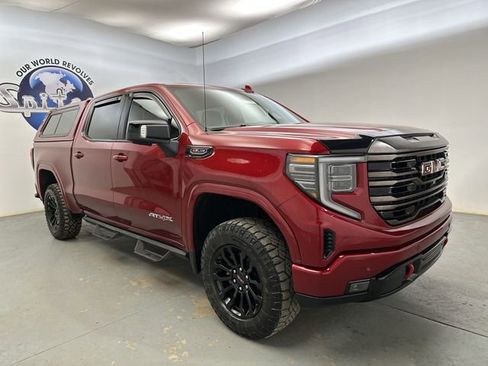 Used 2023 GMC Sierra 1500 AT4X image 13