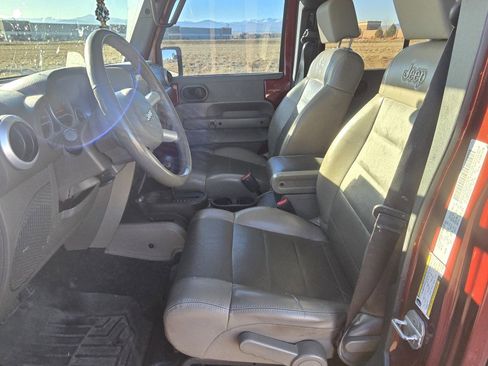 Used 2010 Jeep Wrangler Unlimited Sahara w/ Mopar Chrome Edition Group image 11