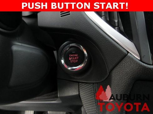 Used 2023 Subaru Forester Premium image 18