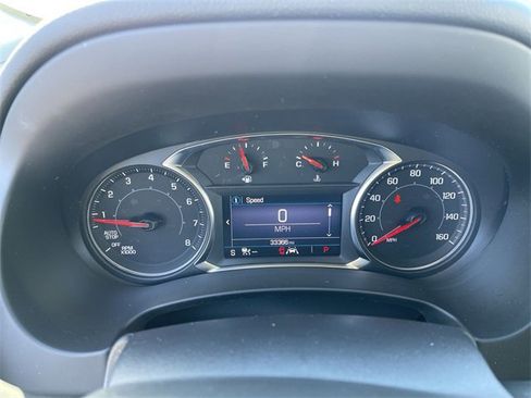 Used 2022 GMC Terrain SLE w/ Driver Convenience Package image 15