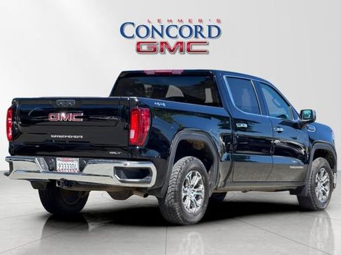 Used 2025 GMC Sierra 1500 SLT AWD/4WD image 4