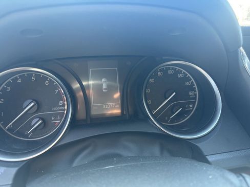 Used 2023 Toyota Camry SE image 6