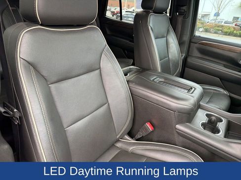 Used 2021 Chevrolet Tahoe Premier w/ Premium Package image 32