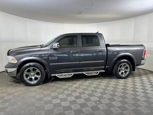 Used 2017 RAM 1500 Laramie w/ Convenience Group image 6