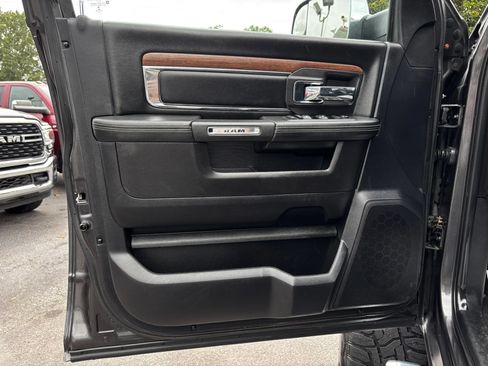 Used 2018 RAM 2500 Laramie AWD/4WD image 15