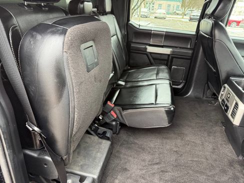 Used 2018 Ford F150 Lariat w/ Equipment Group 502A Luxury image 31