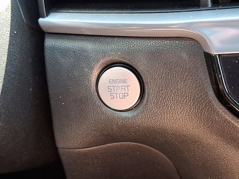 Used 2025 Kia Sorento SX Prestige AWD/4WD image 25