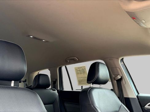 Used 2023 Volkswagen Atlas SE FWD image 13