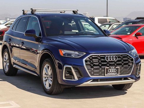 Used 2022 Audi Q5 2.0T Premium AWD/4WD image 3