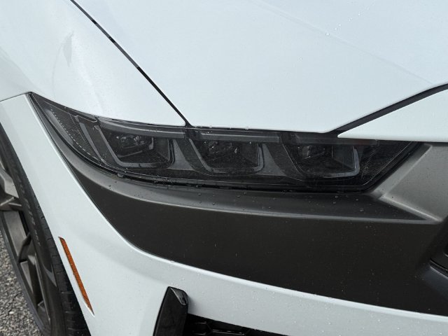 Used 2024 Ford Mustang Dark Horse RWD image 9