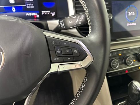 Used 2022 Volkswagen Atlas SE image 16