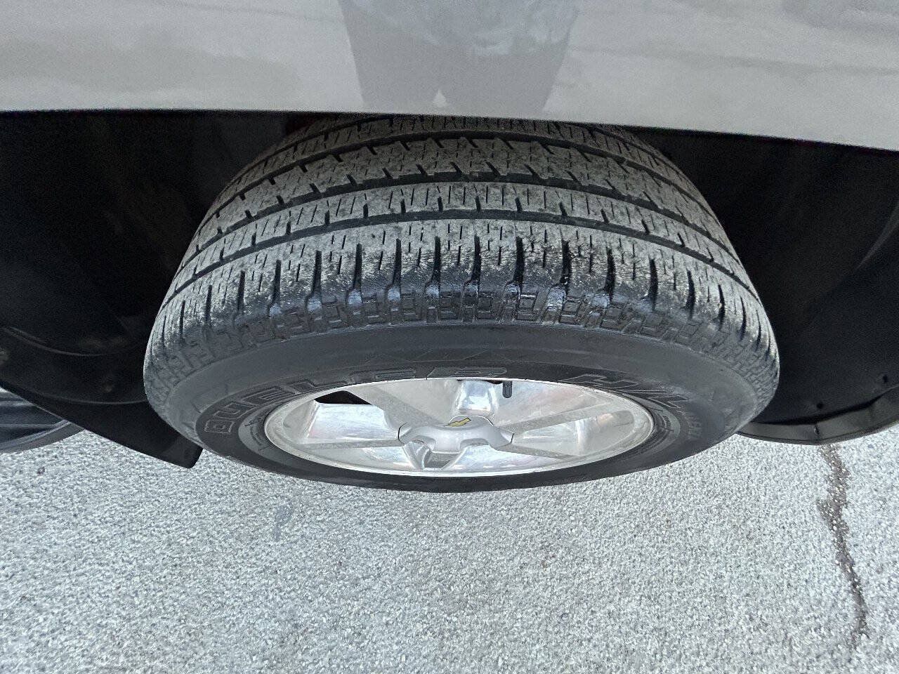Used 2008 Chevrolet Avalanche LTZ w/ LTZ Preferred Equipment Group RWD image 39