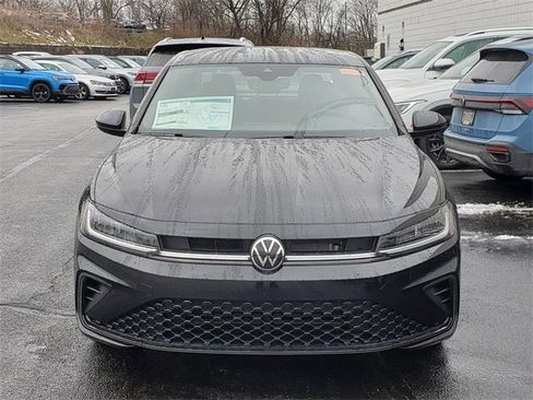 New 2026 Volkswagen Jetta Sport image 5