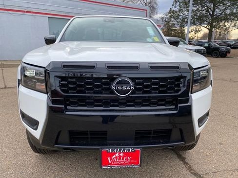 New 2026 Nissan Frontier SV w/ SV Convenience Package image 8