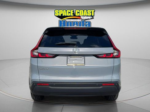 Used 2025 Honda CR-V EX-L image 4