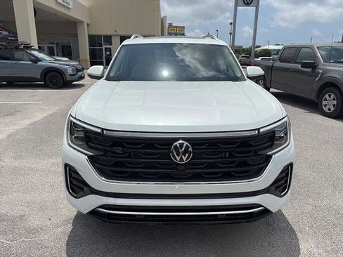 New 2026 Volkswagen Atlas SEL Premium R-Line AWD/4WD image 8