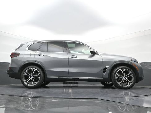 New 2026 BMW X5 xDrive40i AWD/4WD image 29