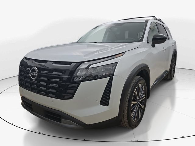 New 2026 Nissan Pathfinder Platinum FWD image 8