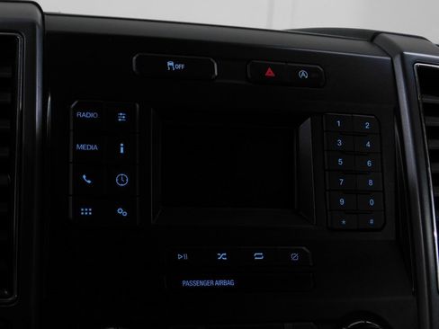 Used 2018 Ford F150 XLT w/ Heavy-Duty Payload Package image 51