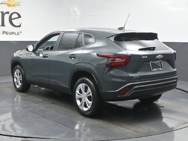 New 2026 Chevrolet Trax LS FWD image 14