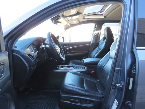 Used 2018 Acura MDX FWD image 27