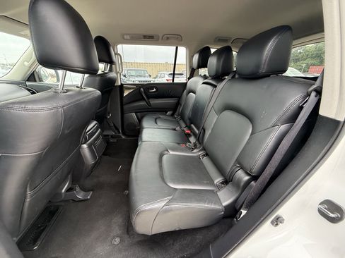 Used 2024 Nissan Armada SV RWD image 30
