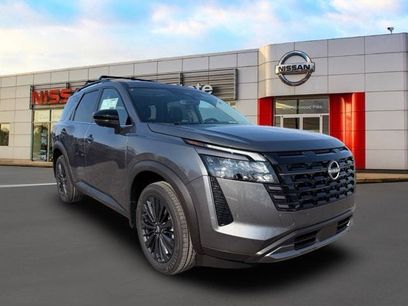 New 2026 Nissan Pathfinder SL w/ SL Premium Package