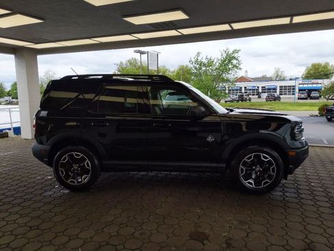 Certified 2025 Ford Bronco Sport Outer Banks w/ Outer Banks Tech Package+ AWD/4WD image 5