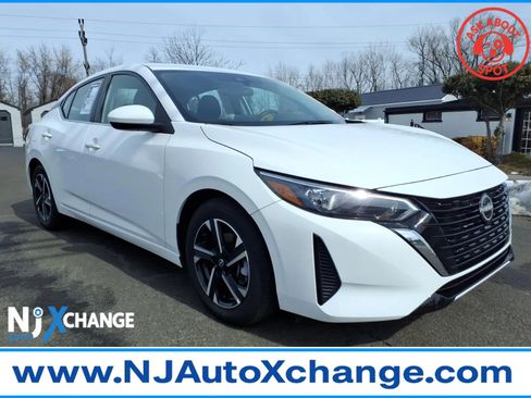 Used 2024 Nissan Sentra SV image 1