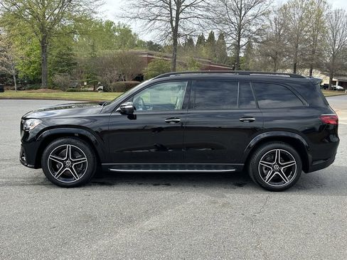 New 2026 Mercedes-Benz GLS 450 4MATIC image 4