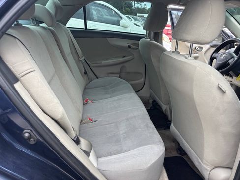 Used 2013 Toyota Corolla L FWD image 15