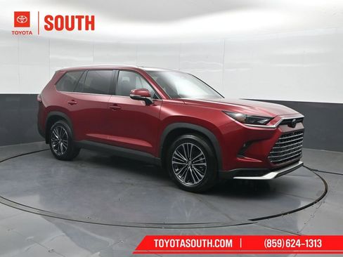 Used 2026 Toyota Grand Highlander AWD Hybrid image 4