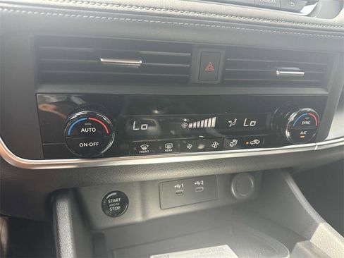 New 2026 Nissan Rogue SV image 22