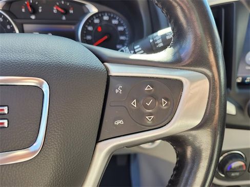 Used 2021 GMC Terrain SLT w/ Infotainment Package II image 32